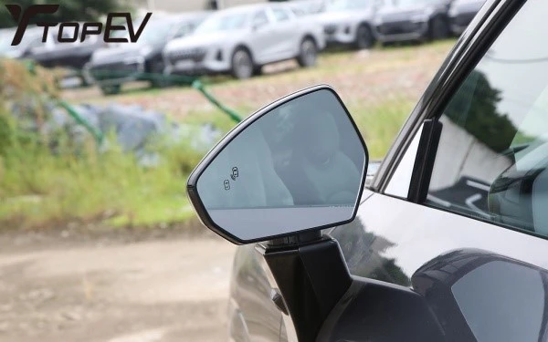 LynkCo 08 EM-P SUV LynkCo 08 EM-P SUV